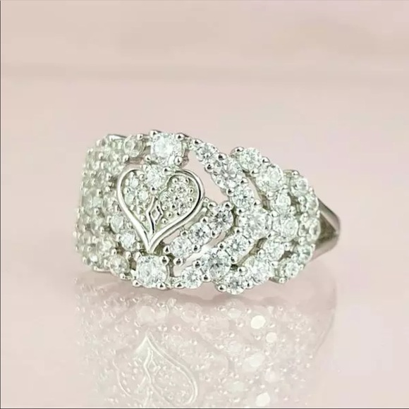 New Lovely Heart 925 Silver Princess Diamond Ring - Picture 2 of 3